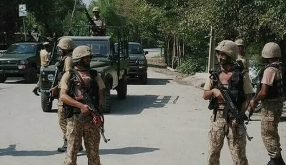 ټانک کښې ترهه ګرو خلاف سیکیورټي فورسز آپريشن کړې، اتۀ ترهه ګر وژلي شوي Security forces conduct successful operation in Tank, 8 terrorists killed