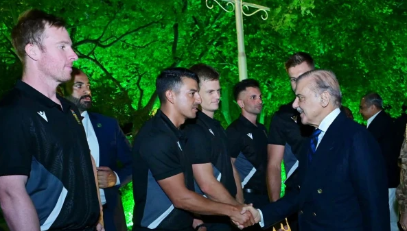 وزيراعظم د جنوبي افريقې او قامي ټيم په درناوي کښې د عشائيې اهتمام کړې Prime Minister Shehbaz Sharif hosts dinner in honor of South Africa and the national team