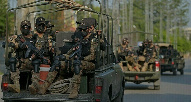 قلات کښې په خفيه اطلاع آپريشن، څلور ترهه ګر وژلي شوي Four terrorists killed in intelligence-based operation in Kalat