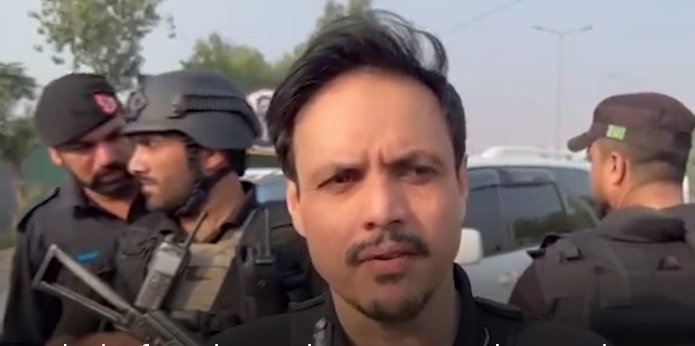 پيښور: د سي ټي ډې تهاڼه کښې چاودنه، يو اهلکار شهيد، دوه ژوبل شوي Peshawar: Explosion at CTD station, one officer martyred, two injured