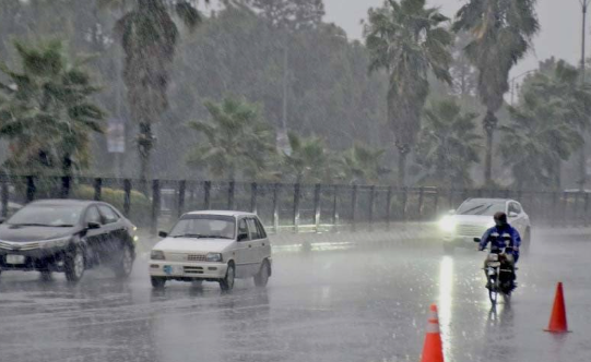 اسلام آباد او خېبرپښتونخوا پشمول د ملک مختلف برخو کښې وقفې وقفې سره باران Intermittent rain in various parts of the country including Islamabad and Khyber Pakhtunkhwa