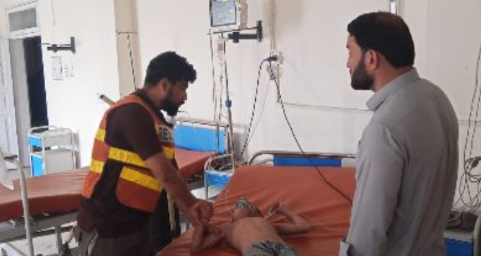 هنګو: ډېم کښې د لامبلو پر مهال پنځه ماشومان ډوب شوي، ځلور پحق رسيدلي، يو بچ کړې شوې Hangu: 5 children drowned while bathing in the dam, 4 children died, one was rescued.