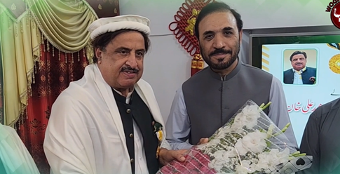 صدارتي ايوارډ يافته جمشيد علي خان او ضيا الحق سرحدي ته خراج تحسين وړاندې کولو لپاره خصوصي دستوره Special ceremony to pay tribute to Presidential Award winner Jamshed Ali Khan and Zia-ul-Haq Sarhadi