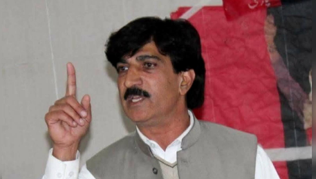 سوات کښې جنازې دوران ډزې،د پيپلز پارټۍ تحصيل صدر سميع الله پحق رسيدلې، يو کس ژوبل Firing during a funeral in Swat: the Peoples Party's Tehsil President, Samiullah, was killed, and one person was injured.
