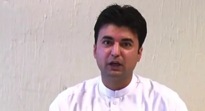 په احسن اقبال د کرپشن الزام ثابت نۀ شو، پي ټي آئي رهنما مراد سعيد پنځه ويشت لکه روپۍ جرمانه Ahsan Iqbal corruption charge not proved, PTI leader Murad Saeed fined twenty five lakh rupees