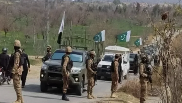 د بلوچستان دوه سيمو کښې سيکيورټي فورسز کاروائيانې کړي، دولس ترهه ګر وژلي شوي Security forces conduct two separate operations in Balochistan; 12 terrorists killed