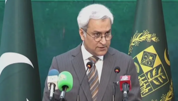 افغان حکومت دې پاکستان سره تعلقات يا د ترهه ګر ډلو سرپرستۍ کښې د يوې لارې انتخاب اوکړي،، خارجه دفتر The Afghan government must choose between relations with Pakistan and the path of patronizing terrorist groups — Foreign Office