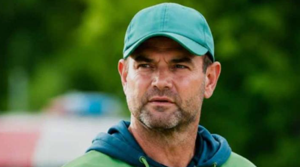 د جنوبي افريقې پخوانې کرکټر مائيکل سمتھ د پاکستان کرکټ ټيم نوې بيټنګ کوچ مقرر Former cricketer Michael Smith appointed batting coach of the Pakistan cricket team