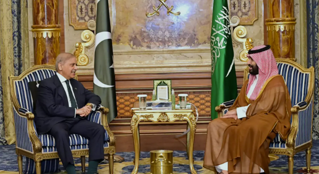 وزيراعظم شهبازشريف په سعودي عرب د يمن حوثيانو حملې غندنه کړې Prime Minister Shehbaz Sharif condemns Yemeni Houthi attack on Saudi Arabia