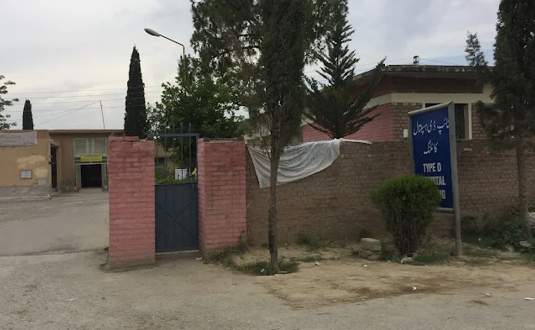 د کاټلنګ تحصيل اينزرګي ټائب ډي هسپتال کښې نهه کال پس آپريشن تهيټر فعال شوې The operation theatre at the Type D Hospital in Enzargi, Katlang Tehsil, has become operational after nine years.
